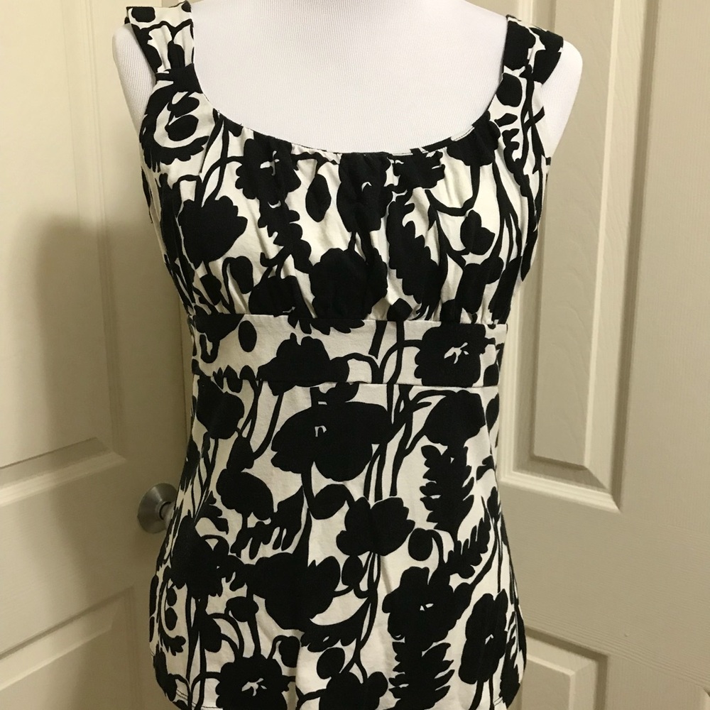 Cute Sleeveless Top
